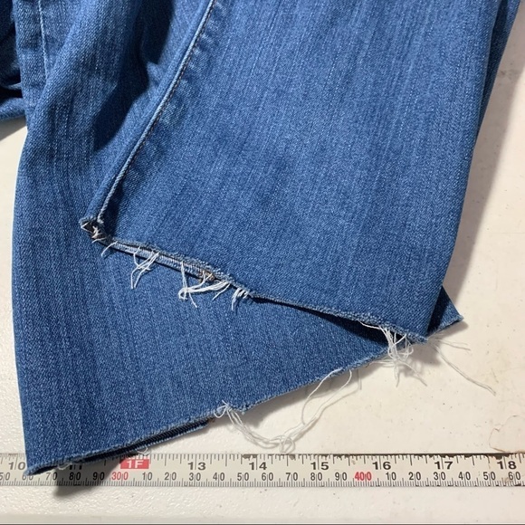 Madewell Womens Calli Demi Boot jeans frayed hem size 27 blue Crop - Picture 7 of 7